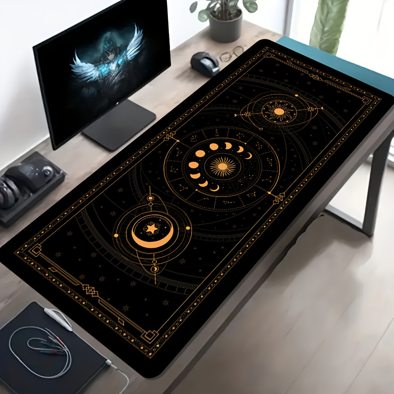 Retro Gaming Desk Setup - Altın Retro Zodyak Astroloji Masa Örtüsü